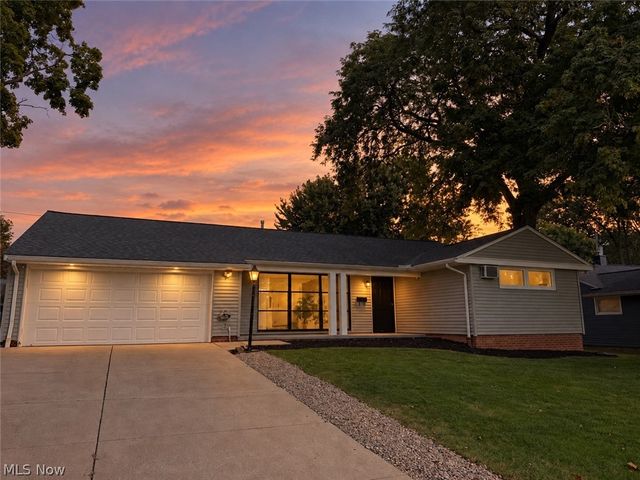 6351 Springwood Road, Parma Heights, OH 44130