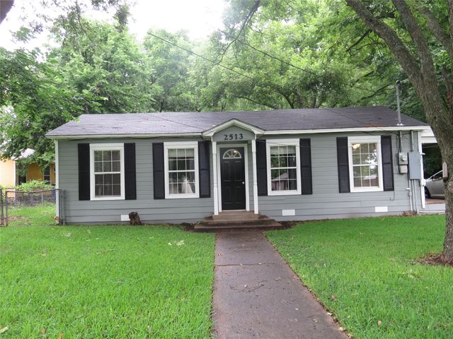 2513 W Walker Street, Denison, TX 75020