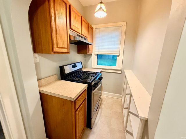 1119 Brookside Drive, Evansville, IN 47714
