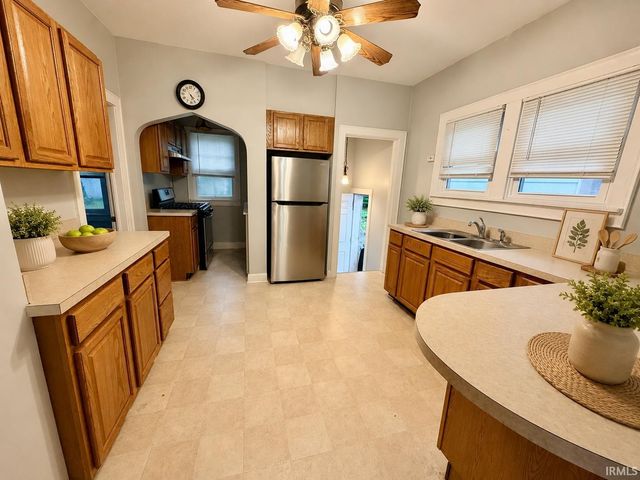 1119 Brookside Drive, Evansville, IN 47714