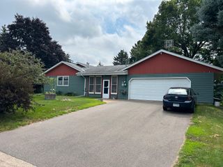 4255 Pilot Knob Road, Eagan, MN 55122