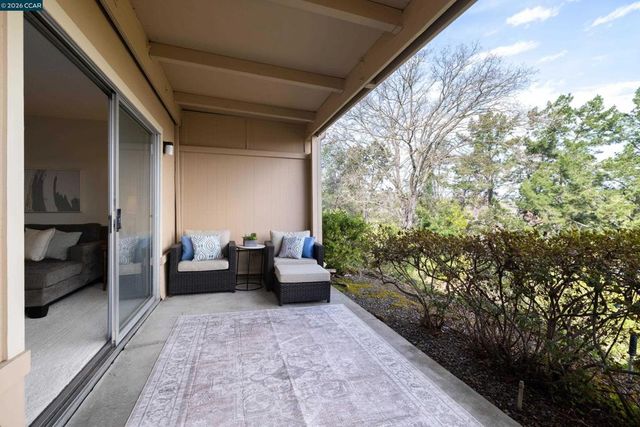 1348 1348 Rockledge Ln 4, Walnut Creek, CA 94595