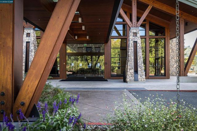 1348 1348 Rockledge Ln 4, Walnut Creek, CA 94595