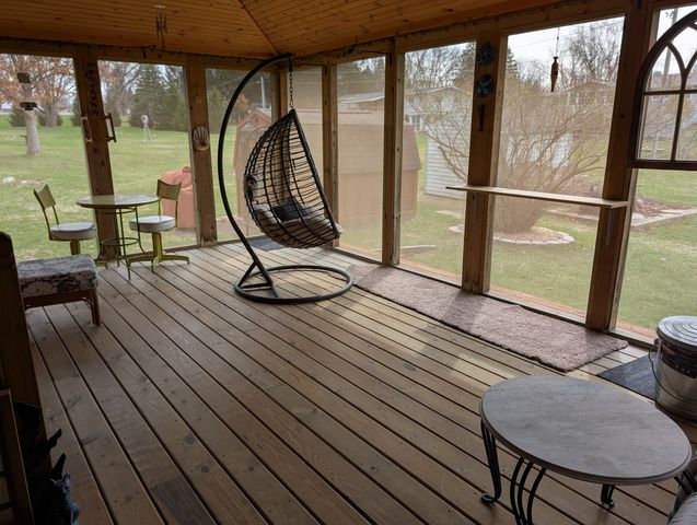 2155 Oriole Drive, Freeport, IL 61032