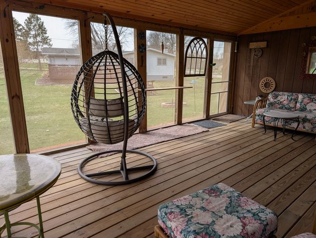 2155 Oriole Drive, Freeport, IL 61032