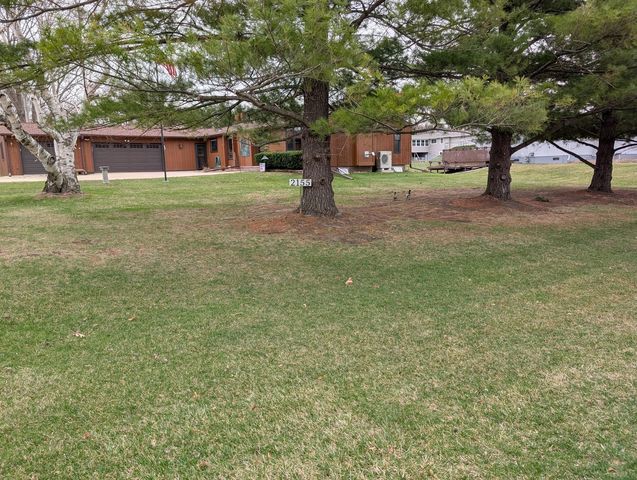 2155 Oriole Drive, Freeport, IL 61032