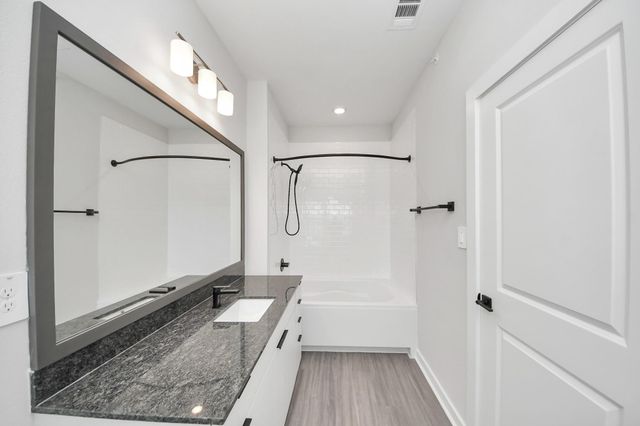 7711 Longmire Road 88, Conroe, TX 77304