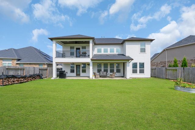 205 Coleman Wake Lane, La Porte, TX 77571