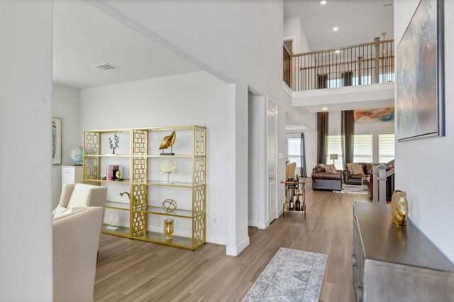 205 Coleman Wake Lane, La Porte, TX 77571