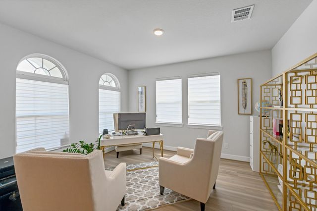 205 Coleman Wake Lane, La Porte, TX 77571