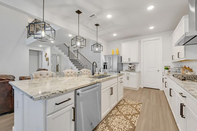 205 Coleman Wake Lane, La Porte, TX 77571