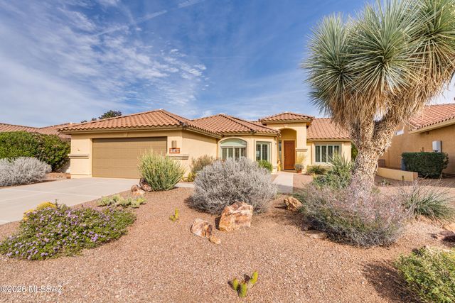 1140 N Rams Head Road, Green Valley, AZ 85614