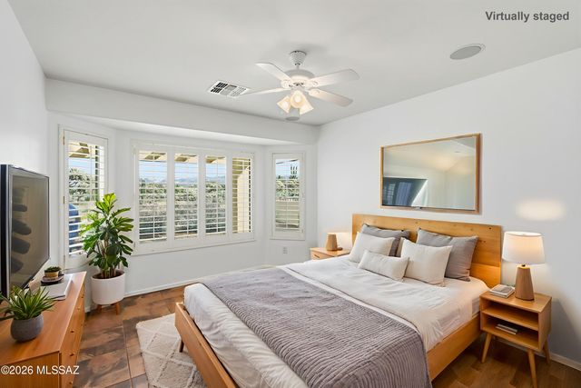 1140 N Rams Head Road, Green Valley, AZ 85614