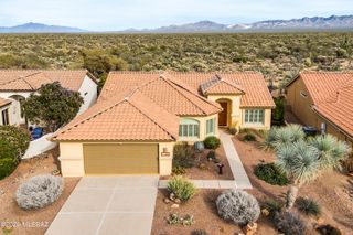 1140 N Rams Head Road, Green Valley, AZ 85614