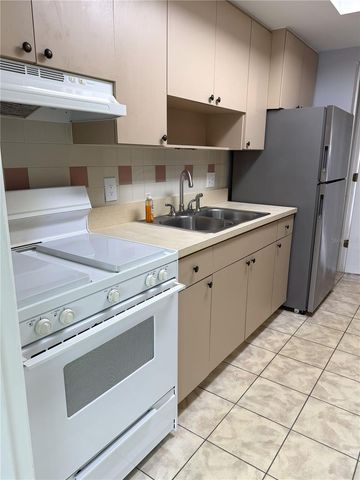 5850 18TH STREET N 7, St Petersburg, FL 33714