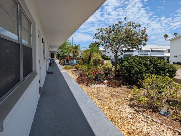 5850 18TH STREET N 7, St Petersburg, FL 33714