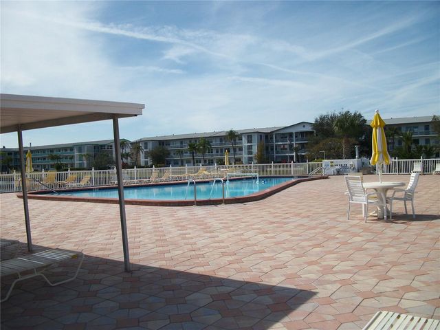 5850 18TH STREET N 7, St Petersburg, FL 33714