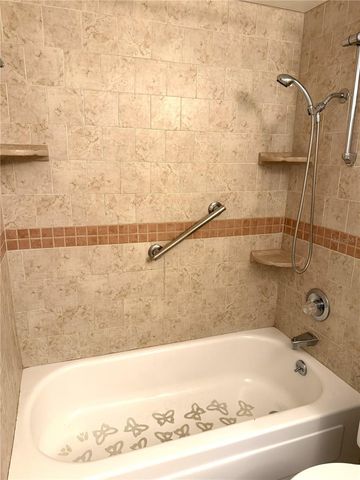 5850 18TH STREET N 7, St Petersburg, FL 33714