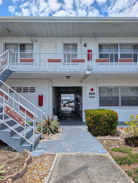 5850 18TH STREET N 7, St Petersburg, FL 33714