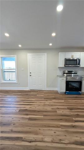 3403 E 62 Street, Kansas City, MO 64130