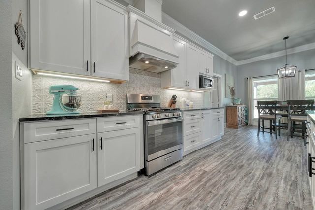 19988 Saddlebrook Drive, Lindale, TX 75771