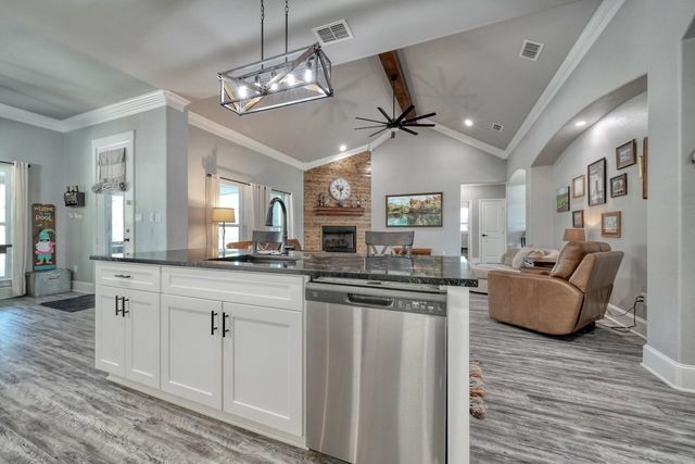 19988 Saddlebrook Drive, Lindale, TX 75771