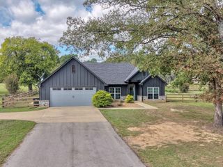 19988 Saddlebrook Drive, Lindale, TX 75771