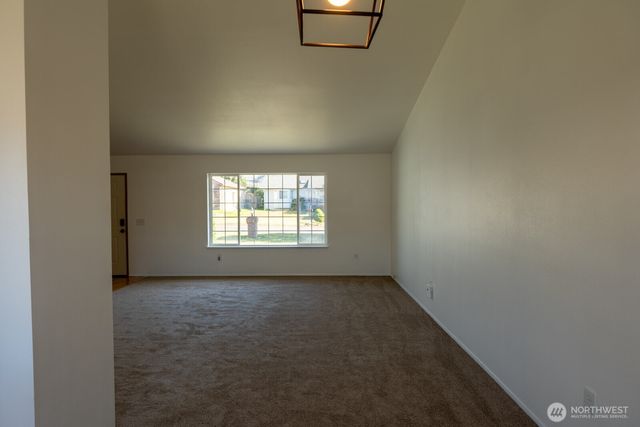 121 Patriot Way, Sequim, WA 98382