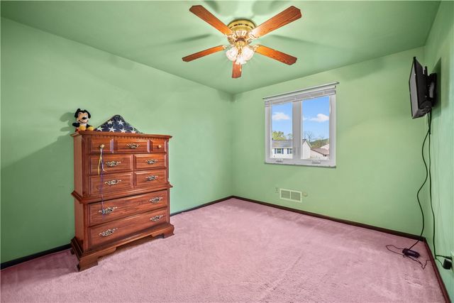 166 Maryellen Dr, N Versailles, PA 15137