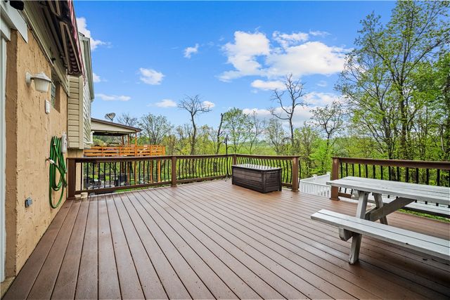 166 Maryellen Dr, N Versailles, PA 15137