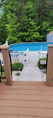 166 Maryellen Dr, N Versailles, PA 15137