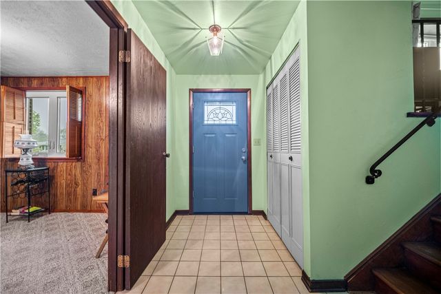 166 Maryellen Dr, N Versailles, PA 15137