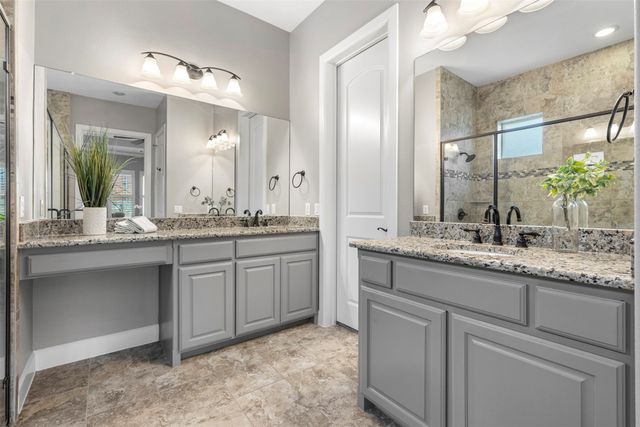 2716 Albany Drive, Mckinney, TX 75072