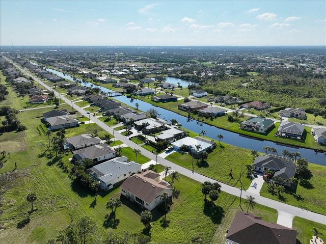 127 WHITE MARSH LANE, Rotonda West, FL 33947