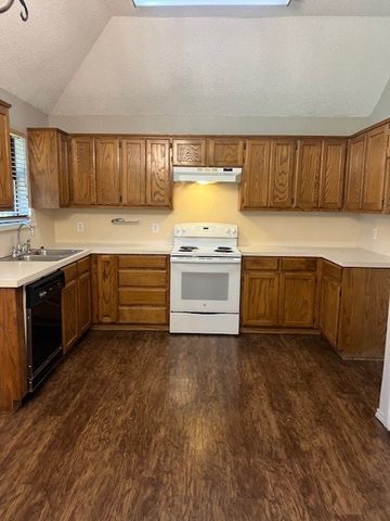 1109 Brittany Drive, Denton, TX 76209