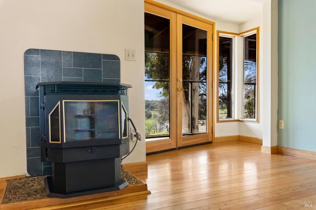 9170 Upper Lake Lucerne Rd, Upper Lake, CA 95485