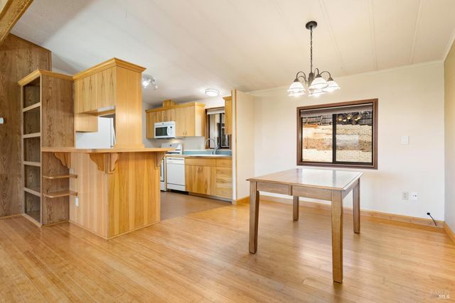 9170 Upper Lake Lucerne Rd, Upper Lake, CA 95485