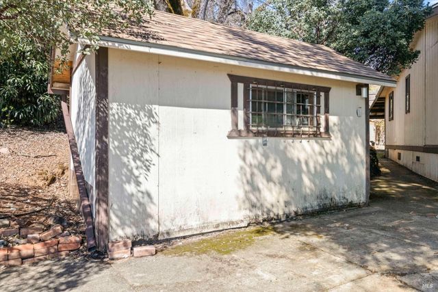 9170 Upper Lake Lucerne Rd, Upper Lake, CA 95485
