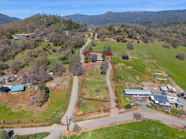 9170 Upper Lake Lucerne Rd, Upper Lake, CA 95485