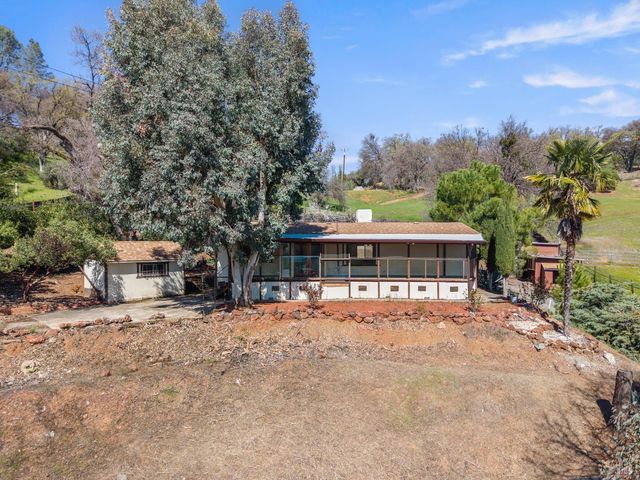 9170 Upper Lake Lucerne Rd, Upper Lake, CA 95485