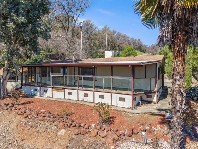 9170 Upper Lake Lucerne Rd, Upper Lake, CA 95485