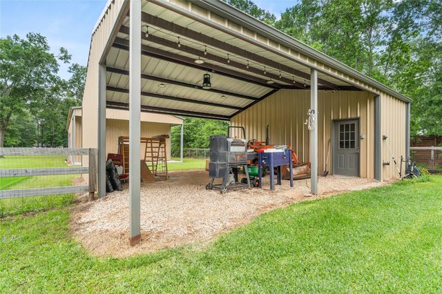17130 Paluxy Court, Splendora, TX 77372