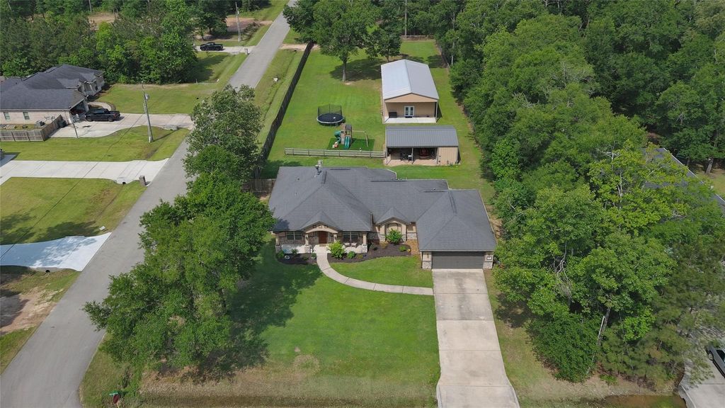 17130 Paluxy Court, Splendora, TX 77372
