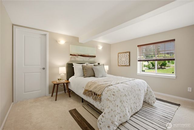 8903 3rd Avenue NW, Seattle, WA 98117