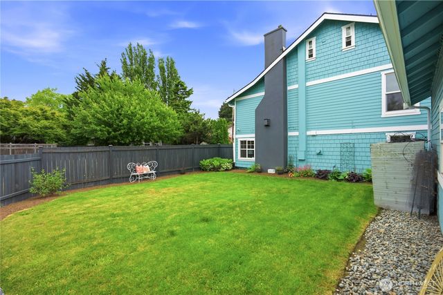 8903 3rd Avenue NW, Seattle, WA 98117