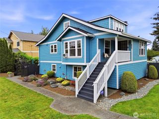8903 3rd Avenue NW, Seattle, WA 98117