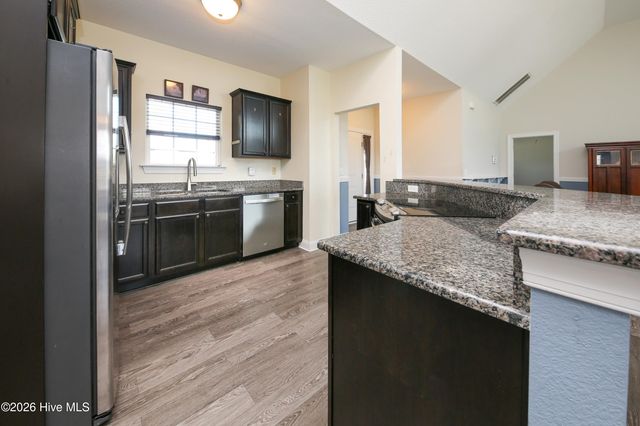 108 Holly Ridge Drive, Moyock, NC 27958