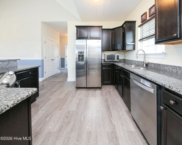 108 Holly Ridge Drive, Moyock, NC 27958