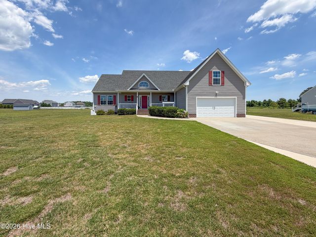 108 Holly Ridge Drive, Moyock, NC 27958