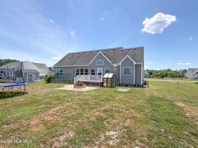 108 Holly Ridge Drive, Moyock, NC 27958